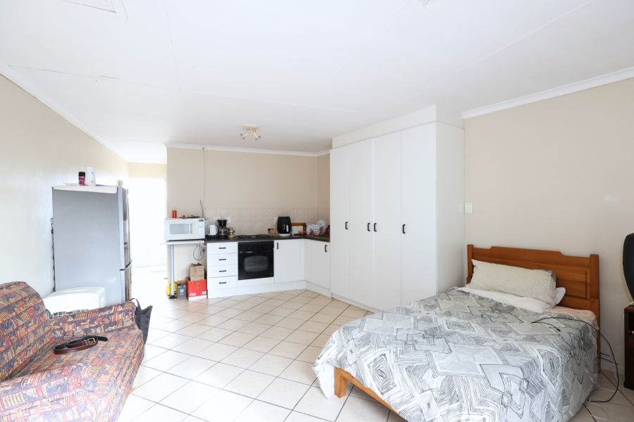 To Let 0 Bedroom Property for Rent in Paarl North Western Cape